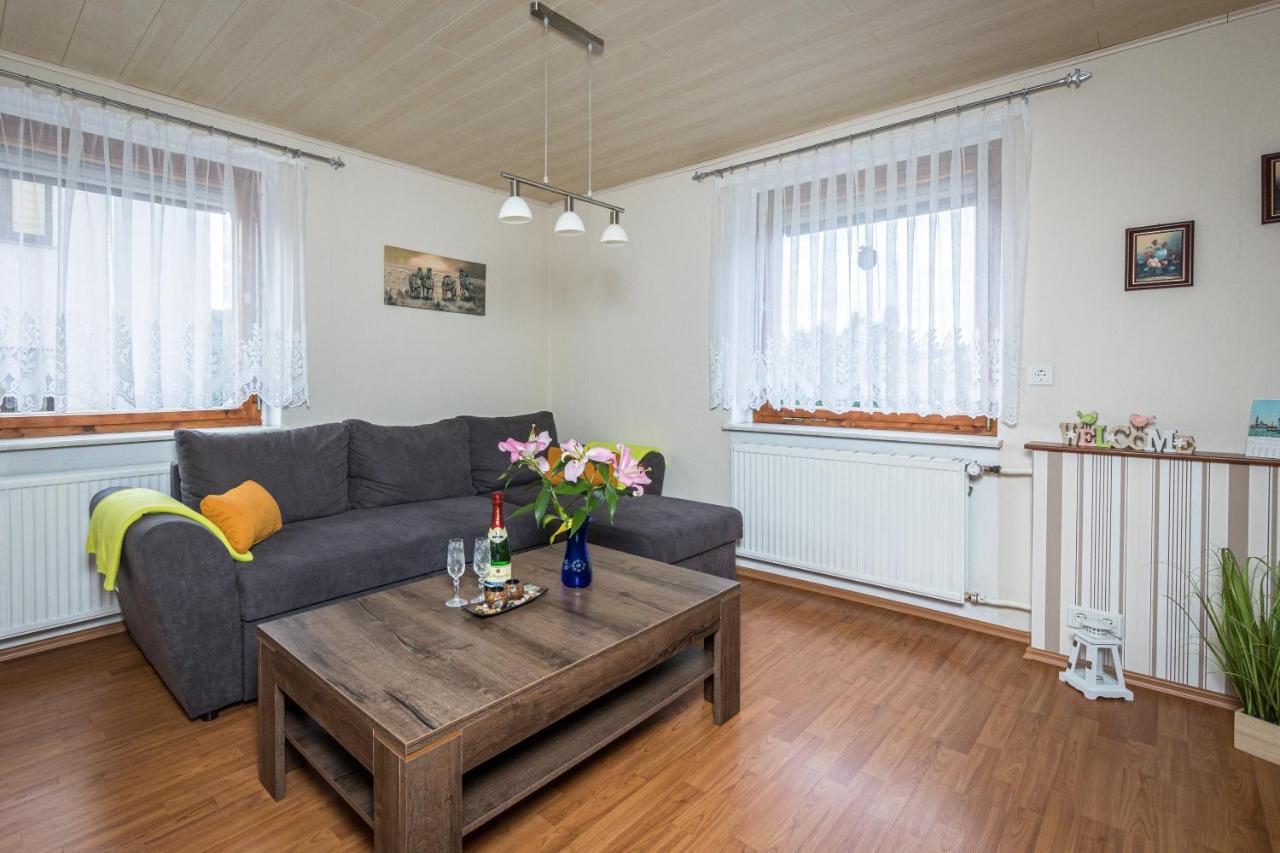 Ferienwohnung Am Stadtrand 安娜贝格-布赫霍尔茨 外观 照片